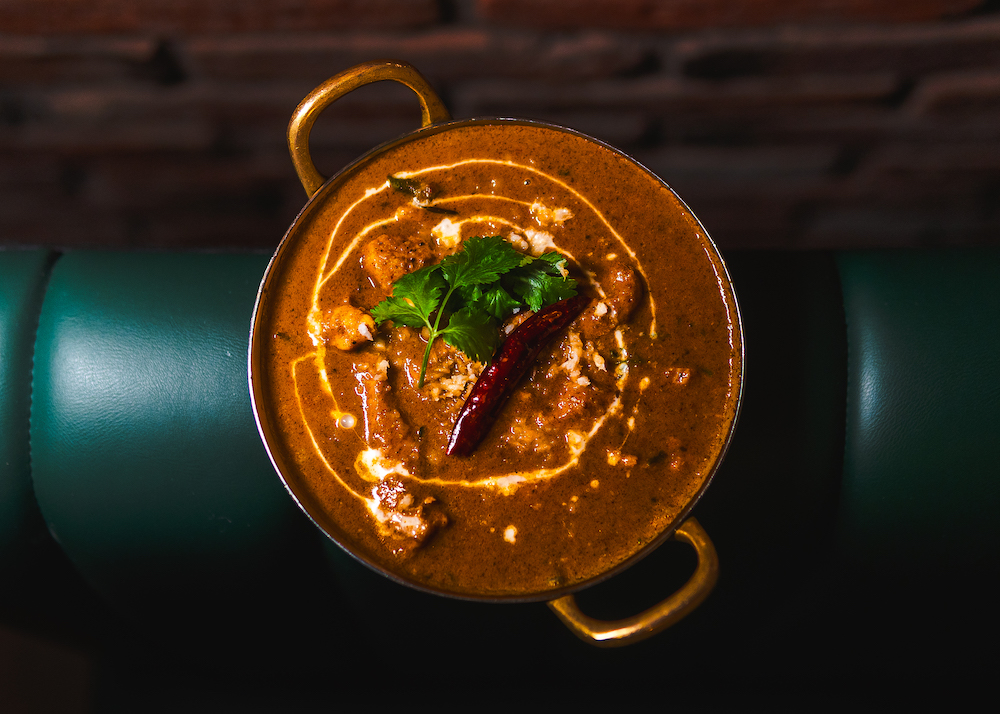 the old lion Curries